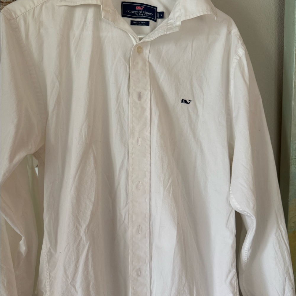 Vineyard Vines White Button-Up Shirt